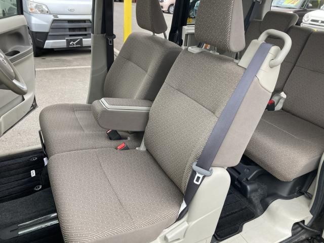 DAIHATSU TANTO 2018 Image 31