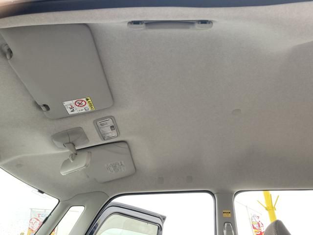 DAIHATSU TANTO 2018 Image 31