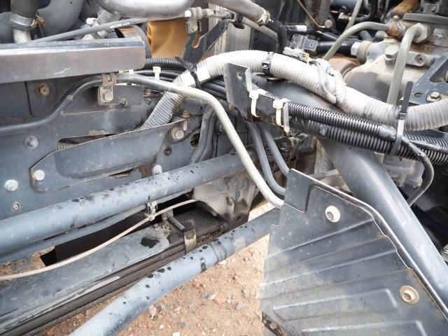 NISSAN DIESEL QUON 2014 Image 31