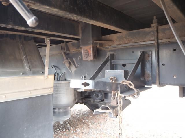 NISSAN DIESEL QUON 2014 Image 31