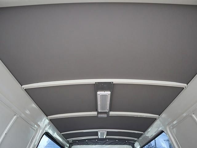 HINO DUTRO 2017 Image 31