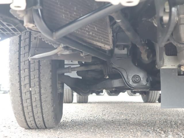 HINO DUTRO 2017 Image 31