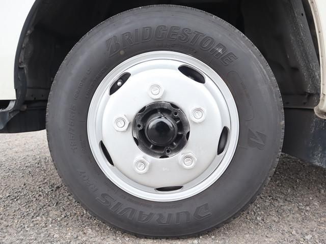 HINO DUTRO 2017 Image 31