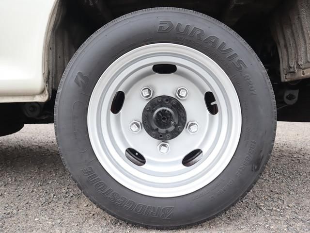 HINO DUTRO 2017 Image 31