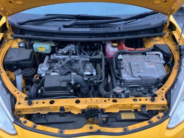 TOYOTA AQUA 2015 Image 31