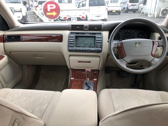 TOYOTA CROWN ESTATE 2002 Image 31