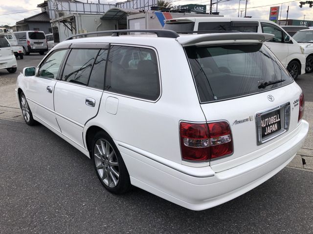 TOYOTA CROWN ESTATE 2002 Image 31