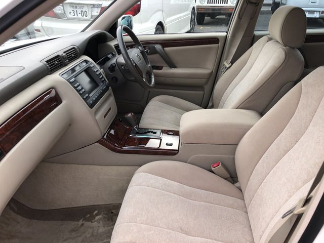 TOYOTA CROWN ESTATE 2002 Image 31