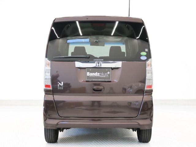 HONDA N BOX 2015 Image 31