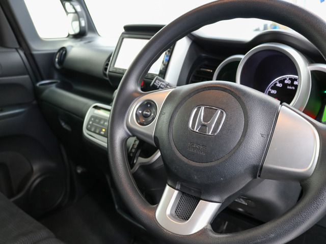 HONDA N BOX 2015 Image 31