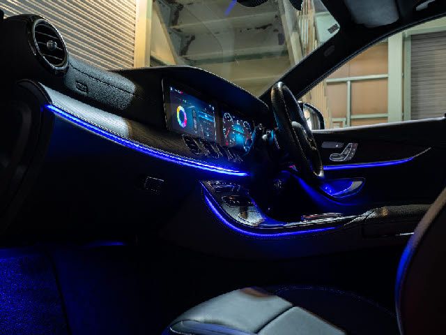 MERCEDES BENZ E CLAS 2022 Image 31