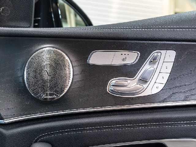 MERCEDES BENZ E CLAS 2022 Image 31