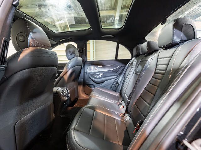 MERCEDES BENZ E CLAS 2022 Image 31