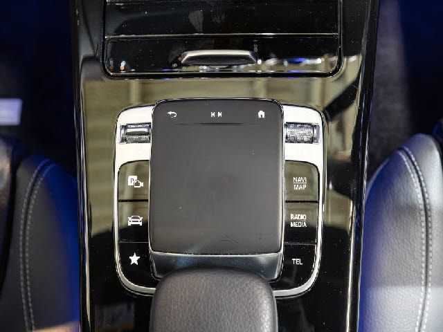 MERCEDES BENZ A CLAS 2021 Image 31