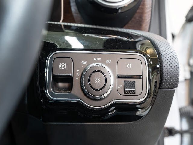 MERCEDES BENZ A CLAS 2021 Image 31