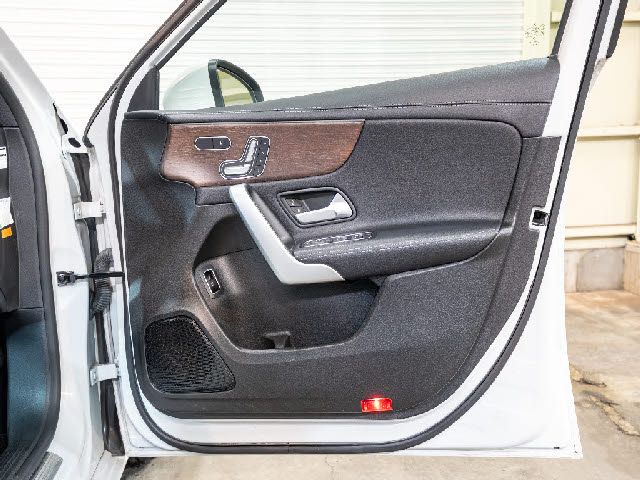 MERCEDES BENZ A CLAS 2021 Image 31