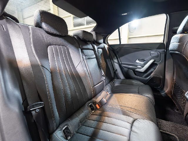 MERCEDES BENZ A CLAS 2021 Image 31