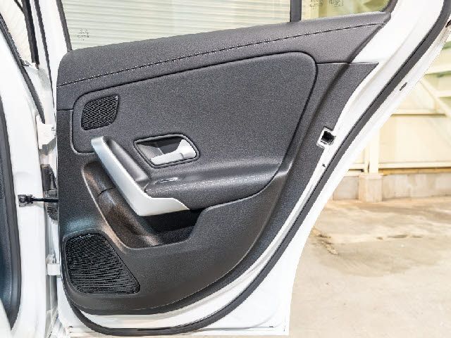 MERCEDES BENZ A CLAS 2021 Image 31