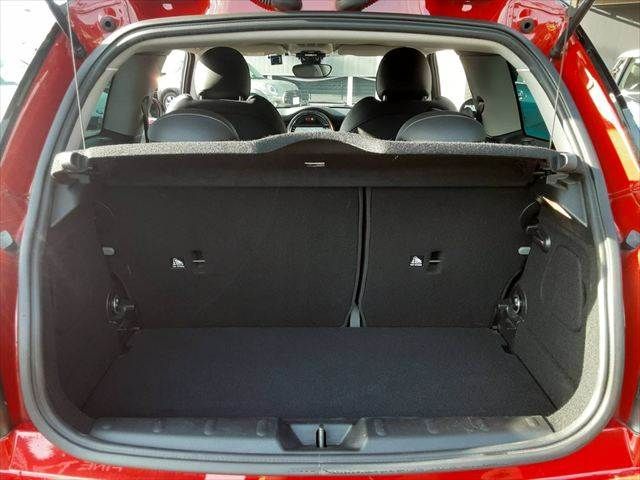 BMW MINI COOPER D 2019 Image 31