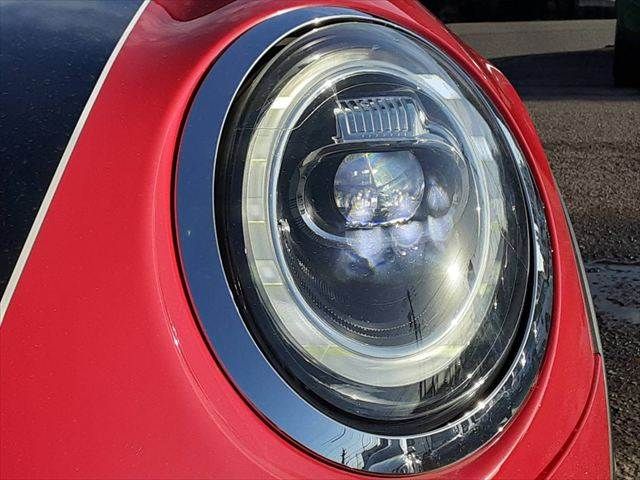 BMW MINI COOPER D 2019 Image 31