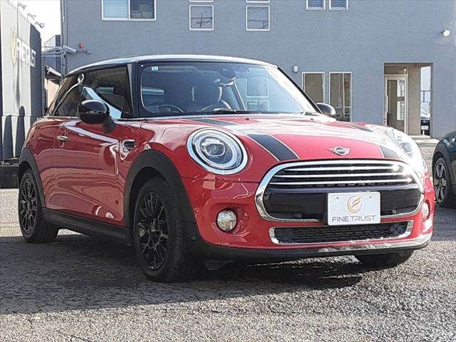 BMW MINI COOPER D 2019 Image 31