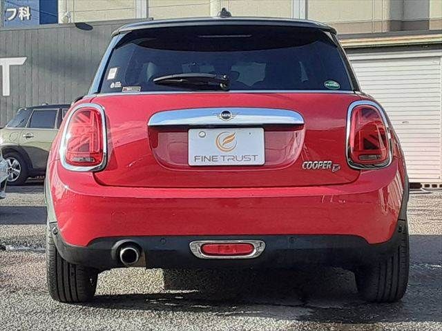 BMW MINI COOPER D 2019 Image 31