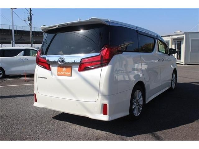 TOYOTA ALPHARD 2018 Image 31