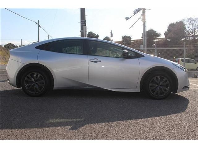 TOYOTA PRIUS 2025 Image 31