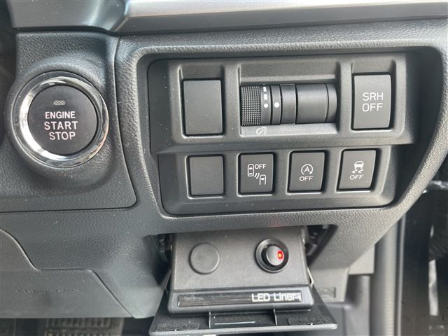 SUBARU IMPREZA SPORT 4WD 2018 Image 31