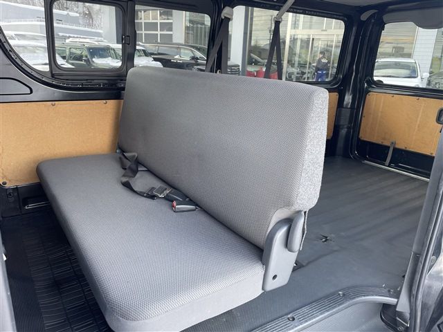 TOYOTA HIACE VAN 4WD 2015 Image 31