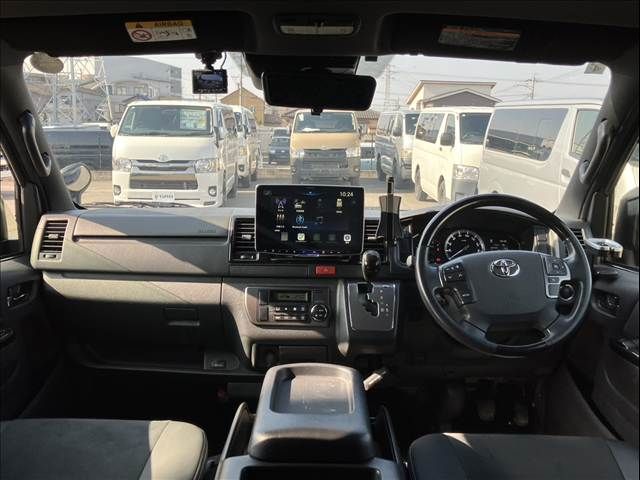 TOYOTA HIACE VAN 2WD 2021 Image 31