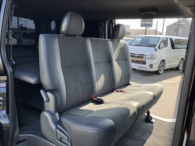 TOYOTA HIACE VAN 2WD 2021 Image 31