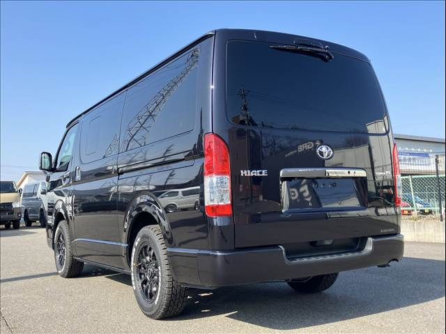 TOYOTA HIACE VAN 2WD 2021 Image 31