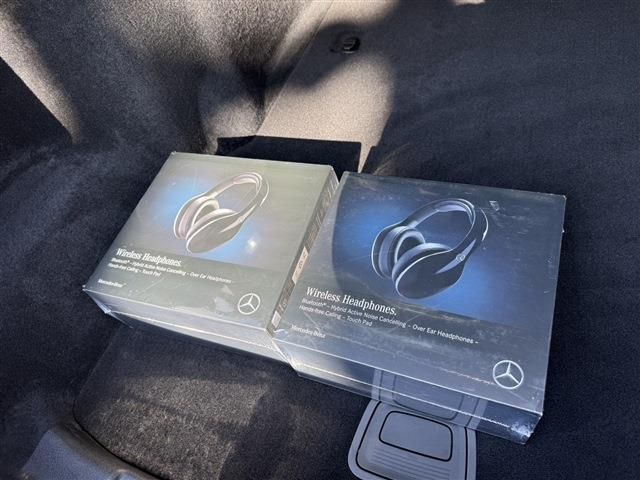 MERCEDES BENZ S CLAS 2025 Image 31