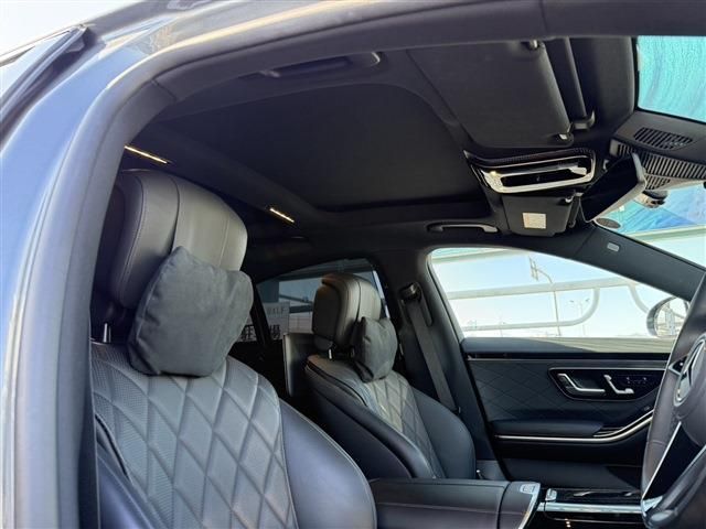 MERCEDES BENZ S CLAS 2025 Image 31