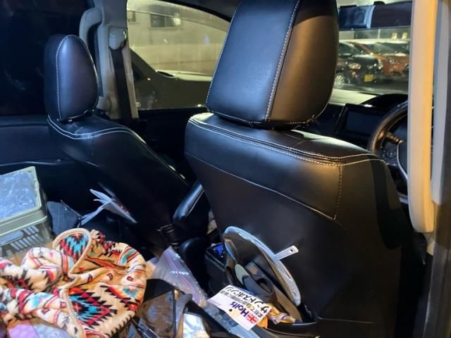 TOYOTA VOXY 2015 Image 31