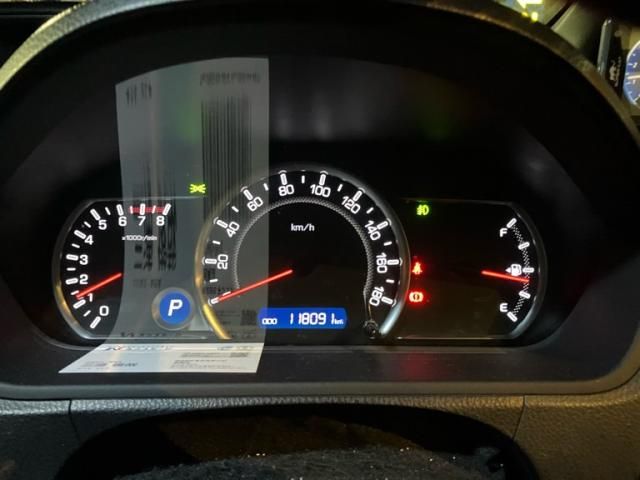 TOYOTA VOXY 2015 Image 31