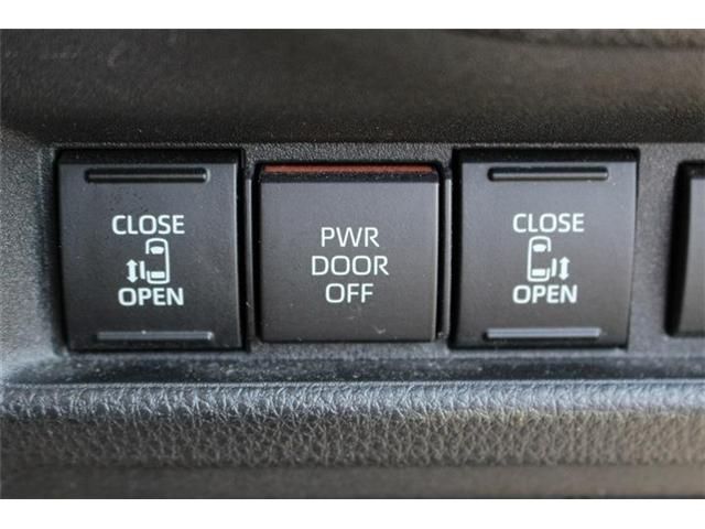 TOYOTA SIENTA HYBRID 2023 Image 31