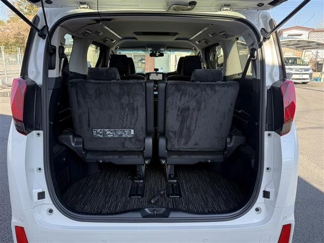 TOYOTA ALPHARD HYBRID 4WD 2017 Image 31