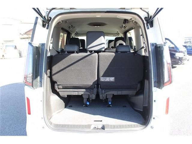 NISSAN SERENA  WG 2023 Image 31