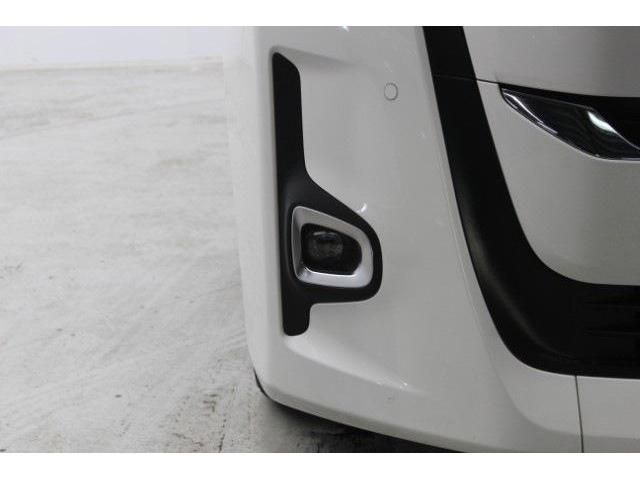 TOYOTA NOAH HYBRID 2022 Image 31