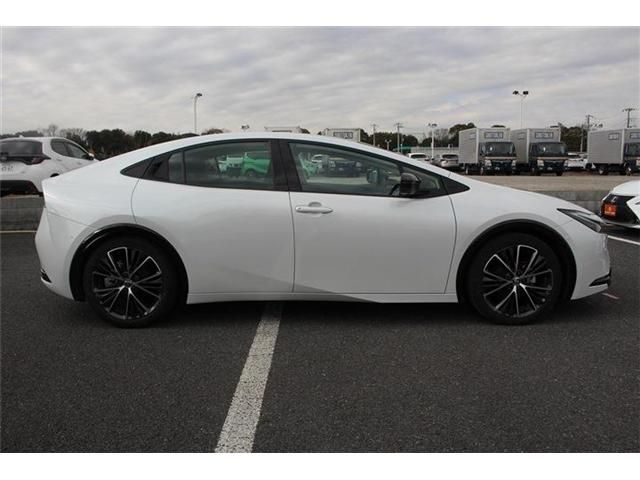 TOYOTA PRIUS 2025 Image 31