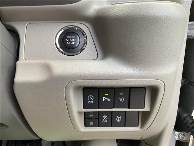 NISSAN NV100 CLIPPER RIO 2023 Image 31