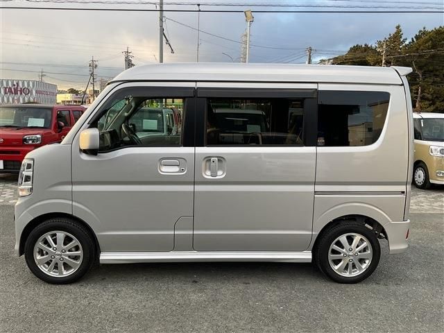 NISSAN NV100 CLIPPER RIO 2023 Image 31