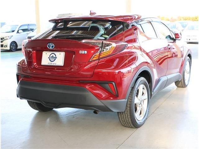 TOYOTA C-HR 2019 Image 31