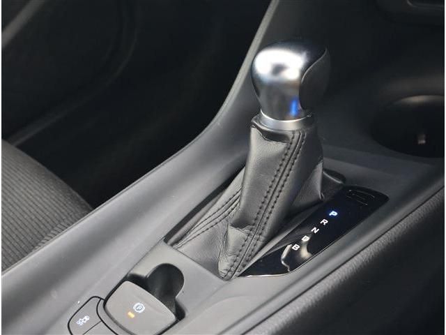 TOYOTA C-HR 2019 Image 31