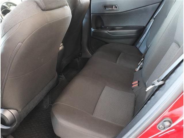 TOYOTA C-HR 2019 Image 31