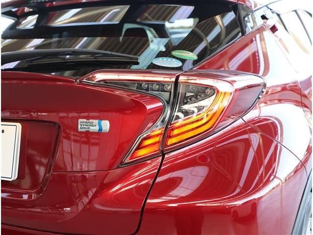 TOYOTA C-HR 2019 Image 31