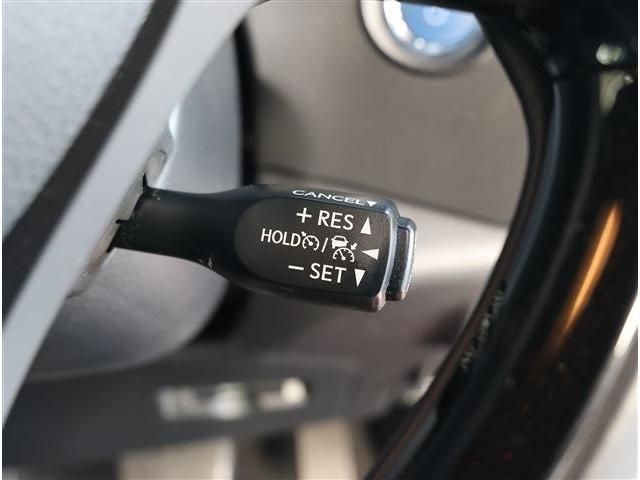 TOYOTA C-HR 2019 Image 31