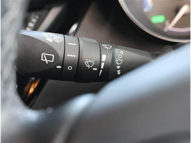 TOYOTA C-HR 2019 Image 31